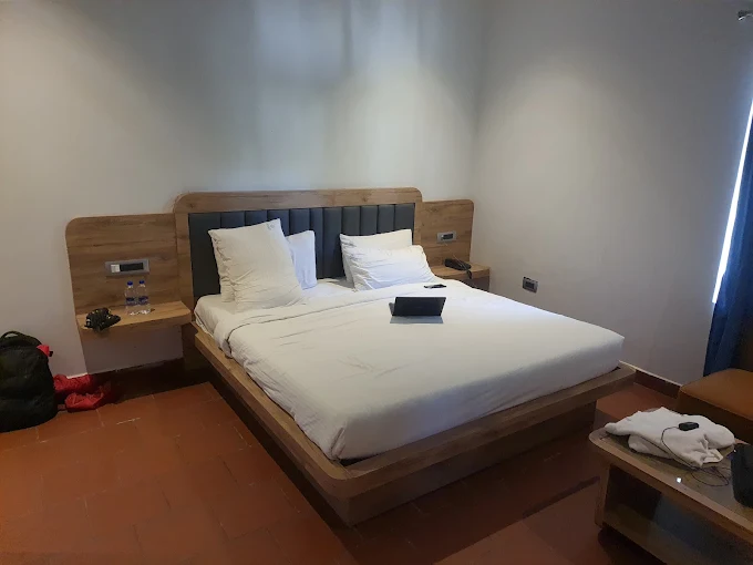 room image 03