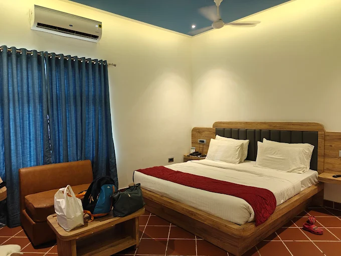 room image 01
